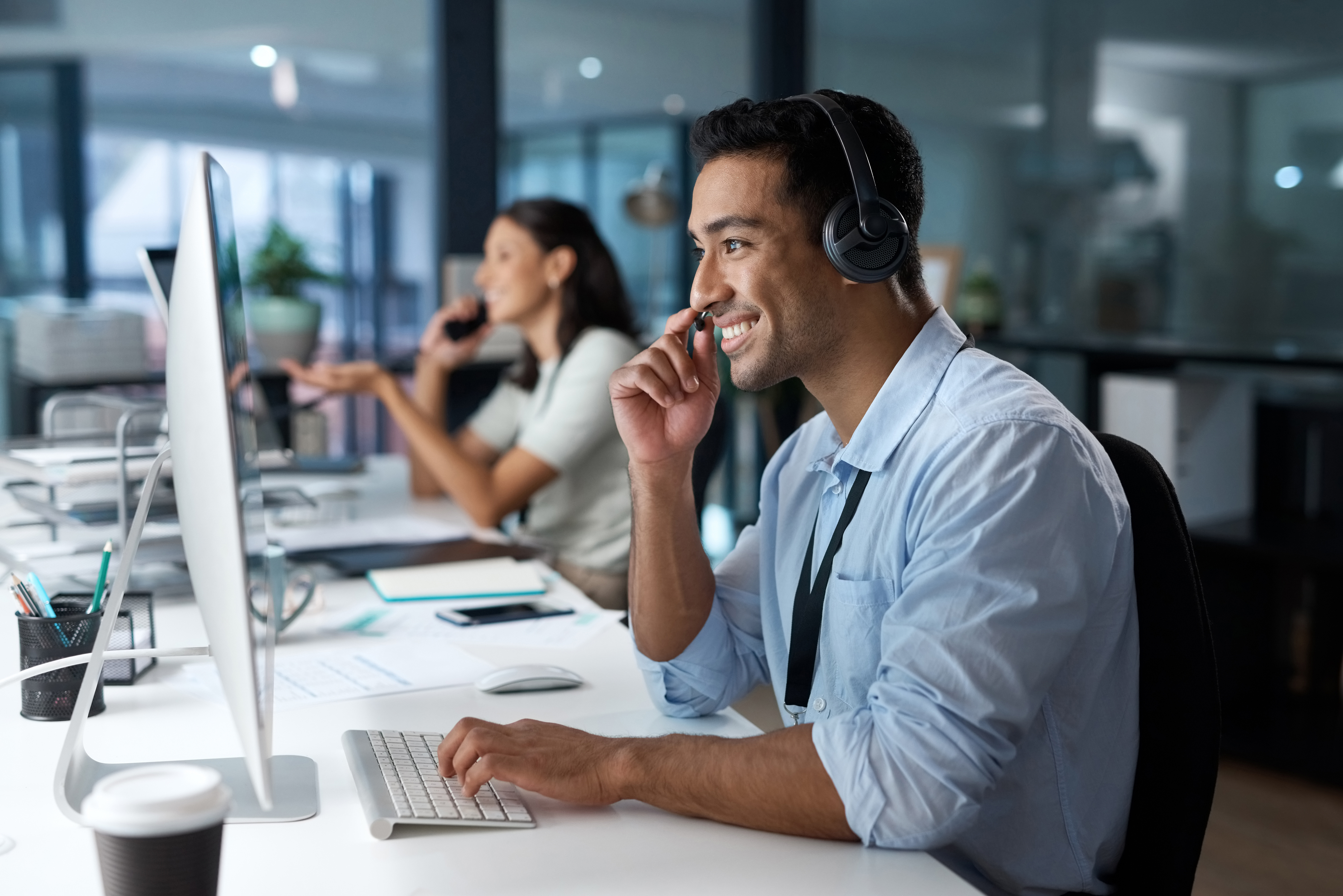 On-Premise vs. Hosted VoIP: Which Communication Solution Suits Your Business?