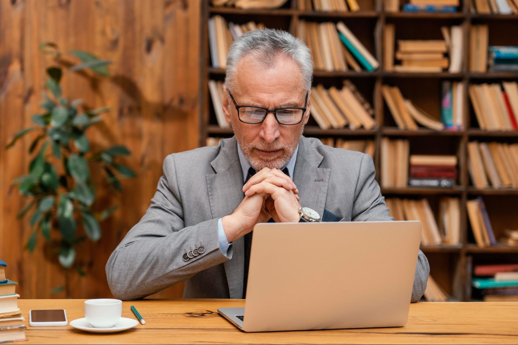UCaaS vs VoIP in 2026